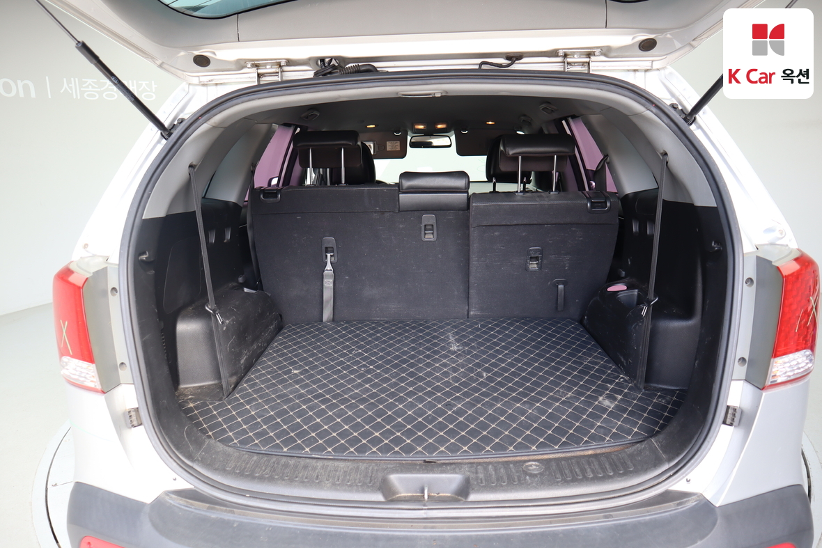 كيا سورينتو 2012 - صورة 24