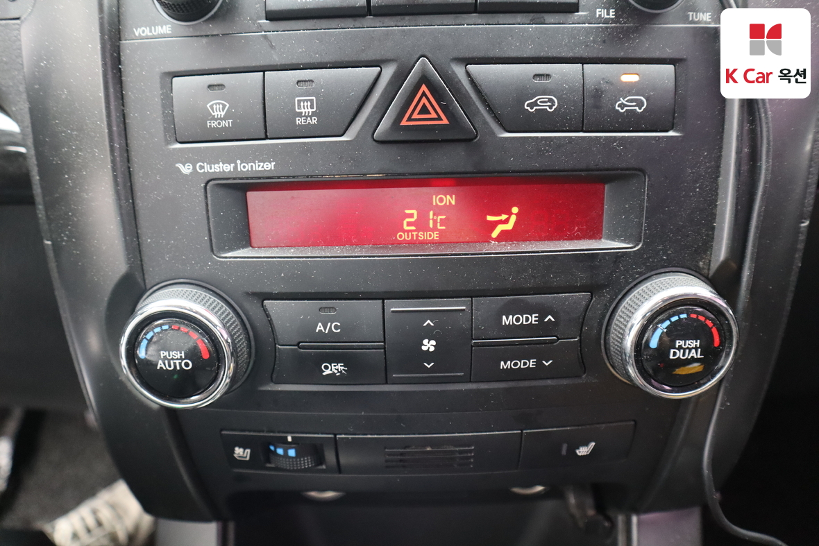 كيا سورينتو 2012 - صورة 14