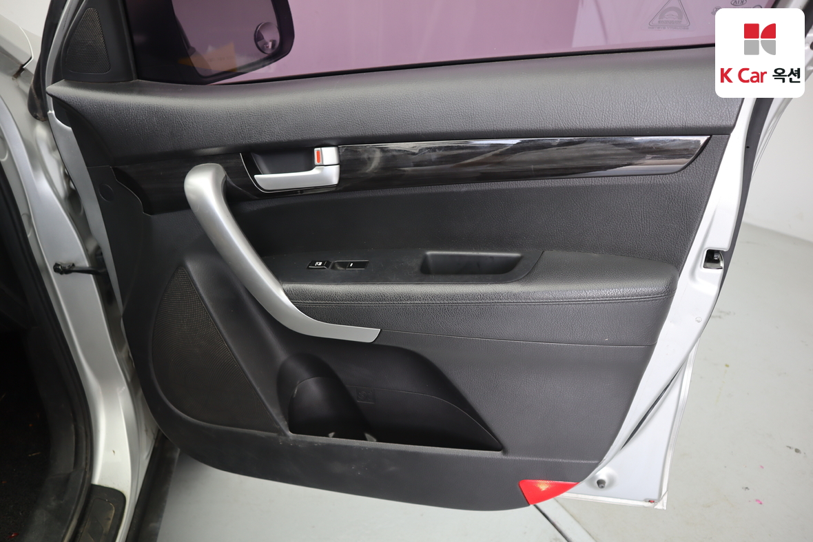 كيا سورينتو 2012 - صورة 28