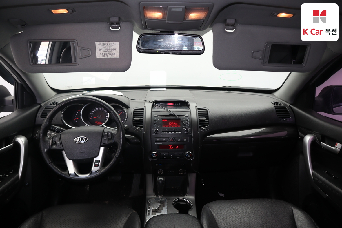 كيا سورينتو 2012 - صورة 3