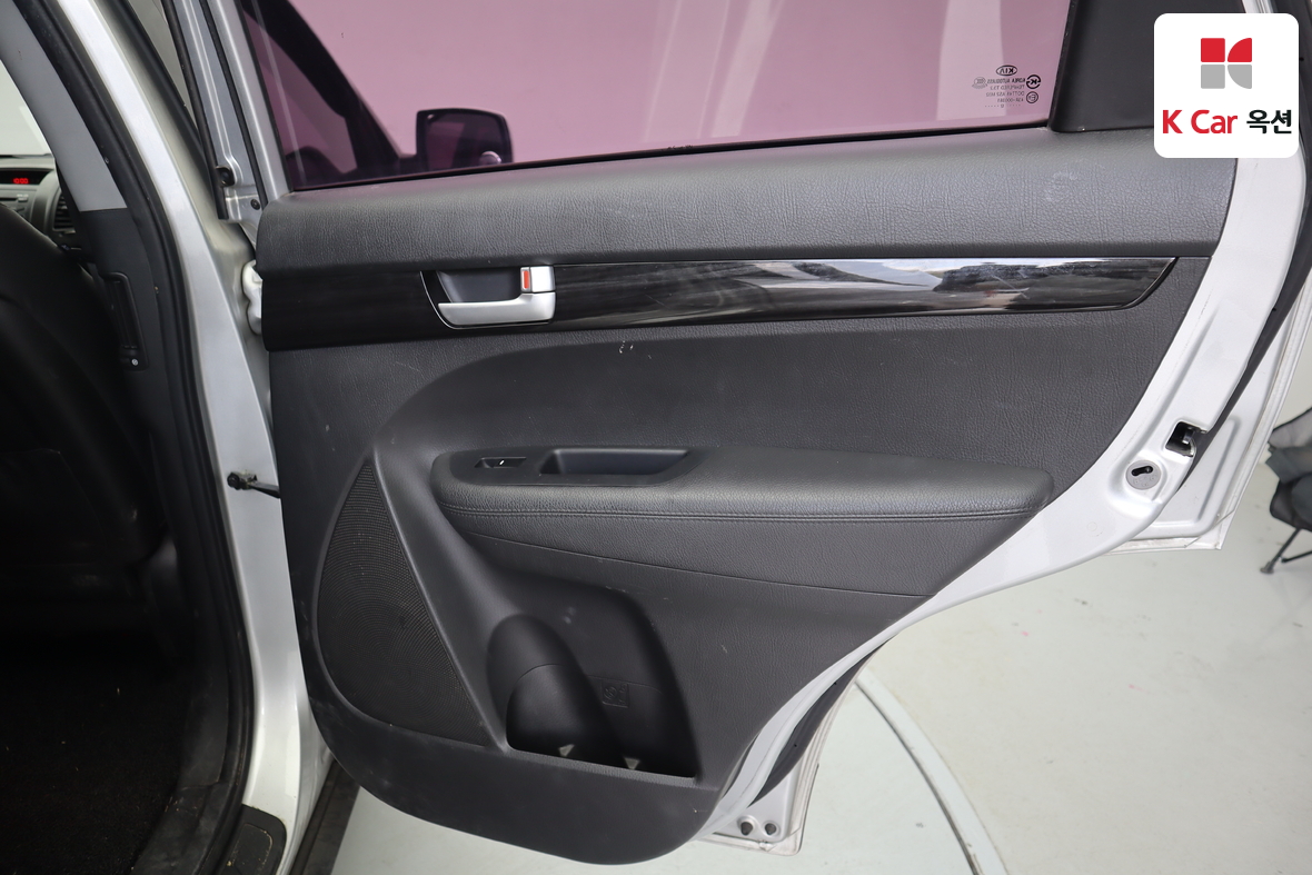 كيا سورينتو 2012 - صورة 26