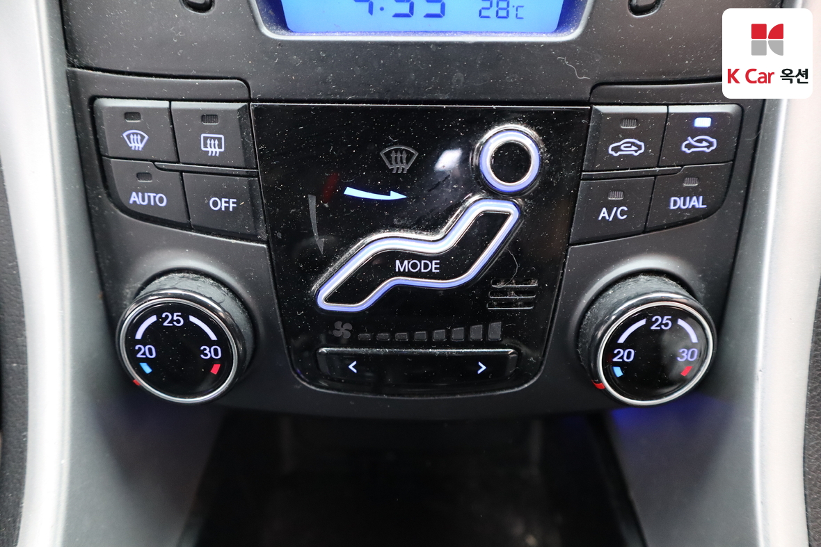 هيونداي سوناتا 2010 - صورة 16