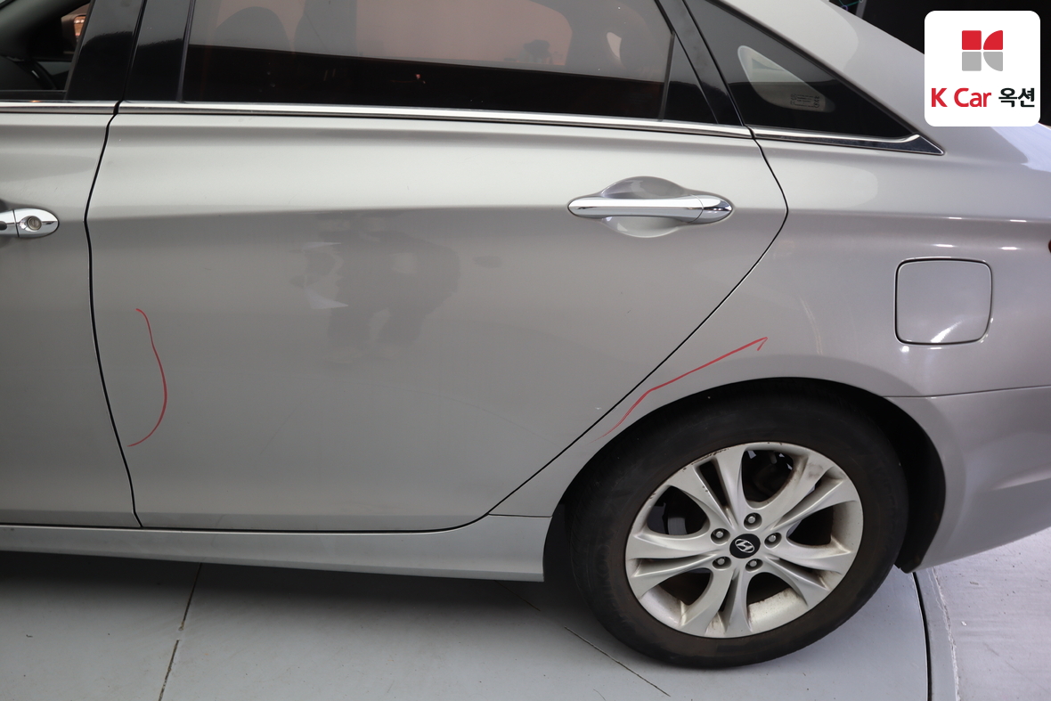 هيونداي سوناتا 2010 - صورة 40