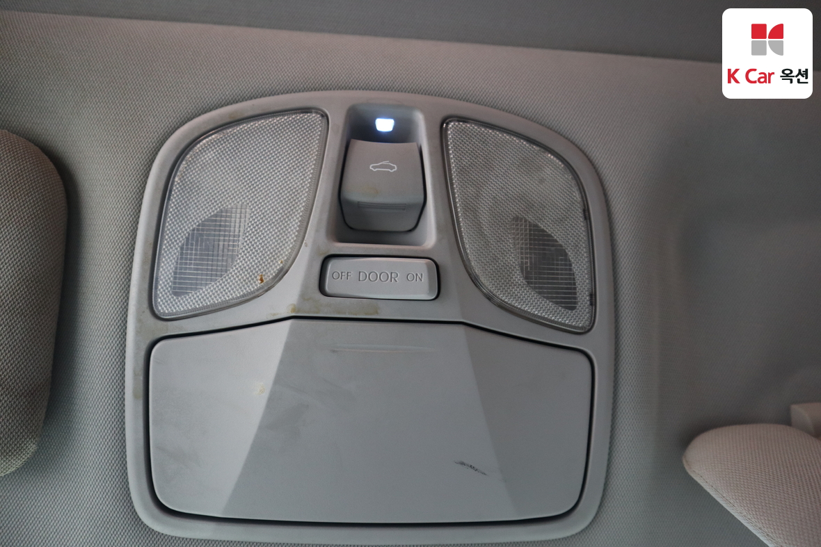 هيونداي سوناتا 2010 - صورة 13