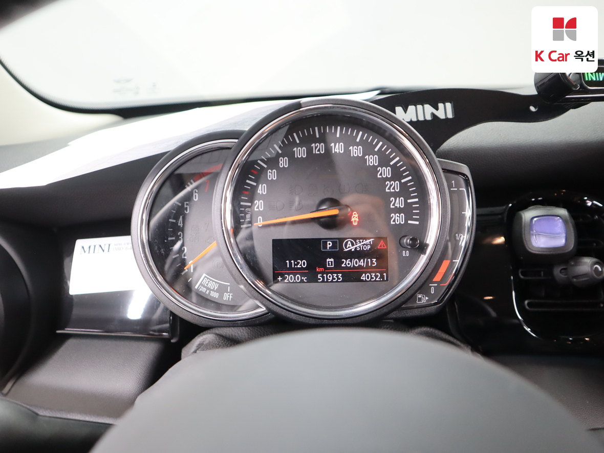 BMW MINI - 5
