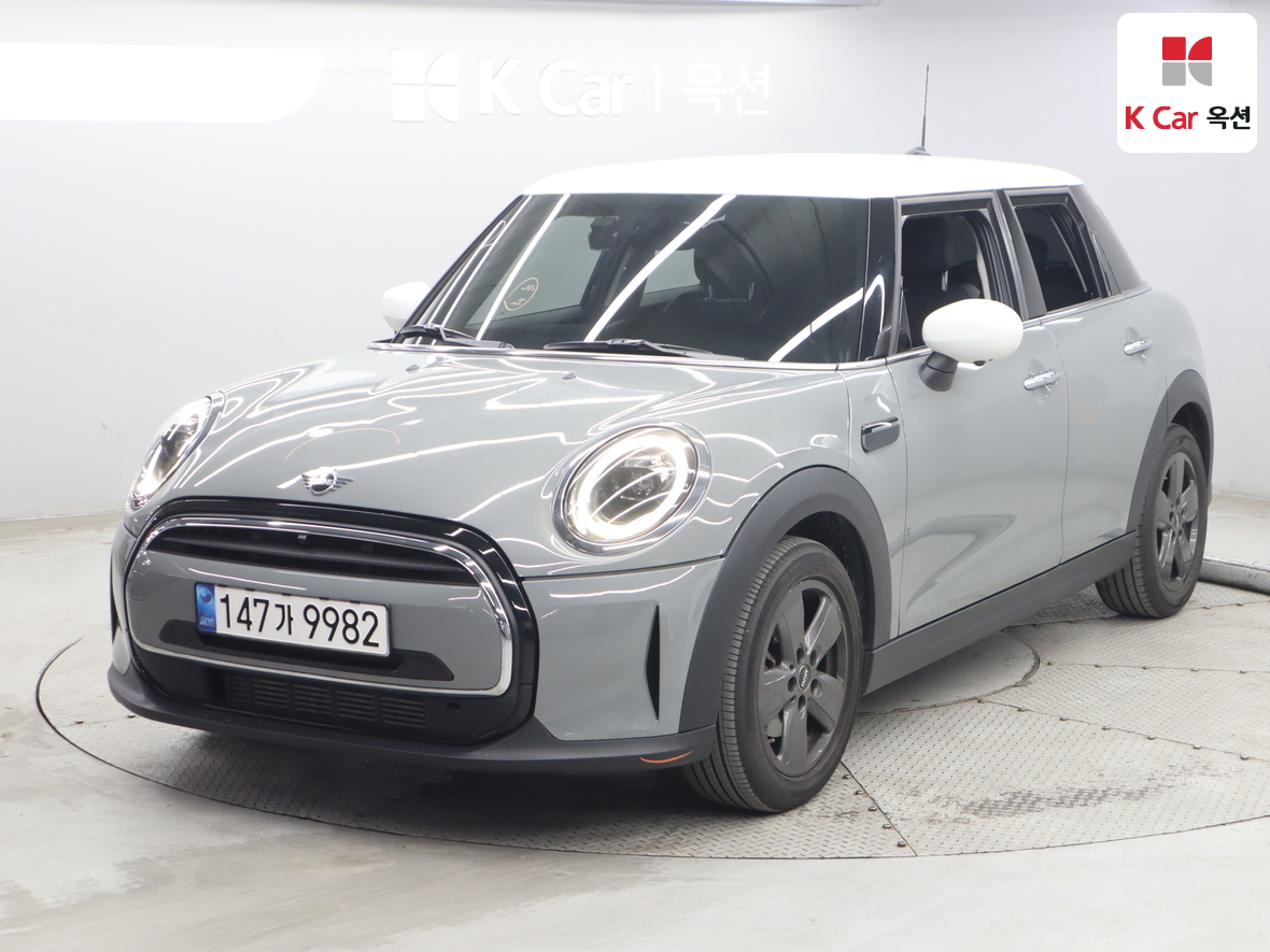 BMW MINI - 1
