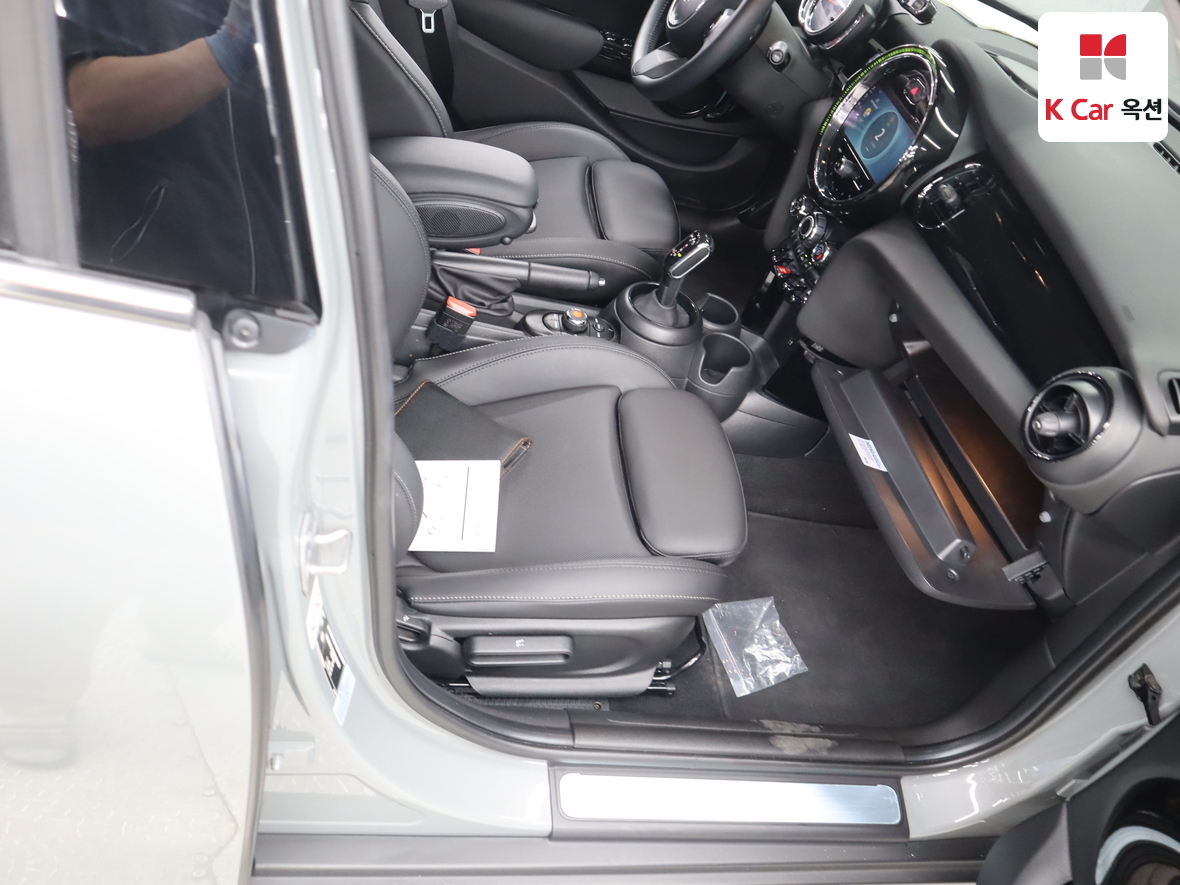 BMW MINI - 28