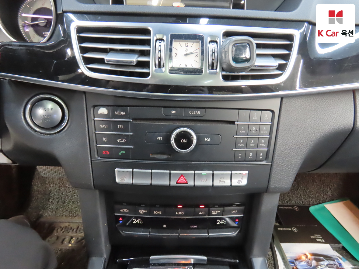 Mercedes-Benz E-Class - 15