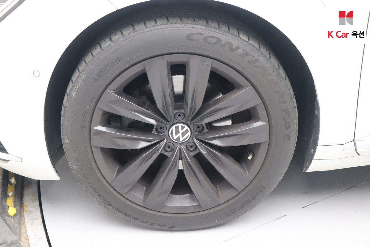 VOLKSWAGEN 아테온 - 46