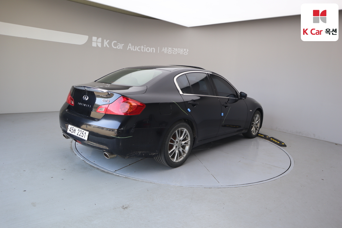 NISSAN 인피니티 G37 - 2
