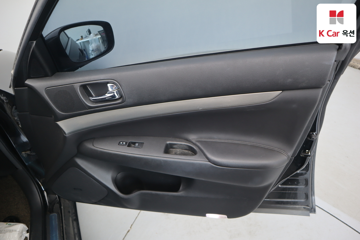 NISSAN 인피니티 G37 - 30