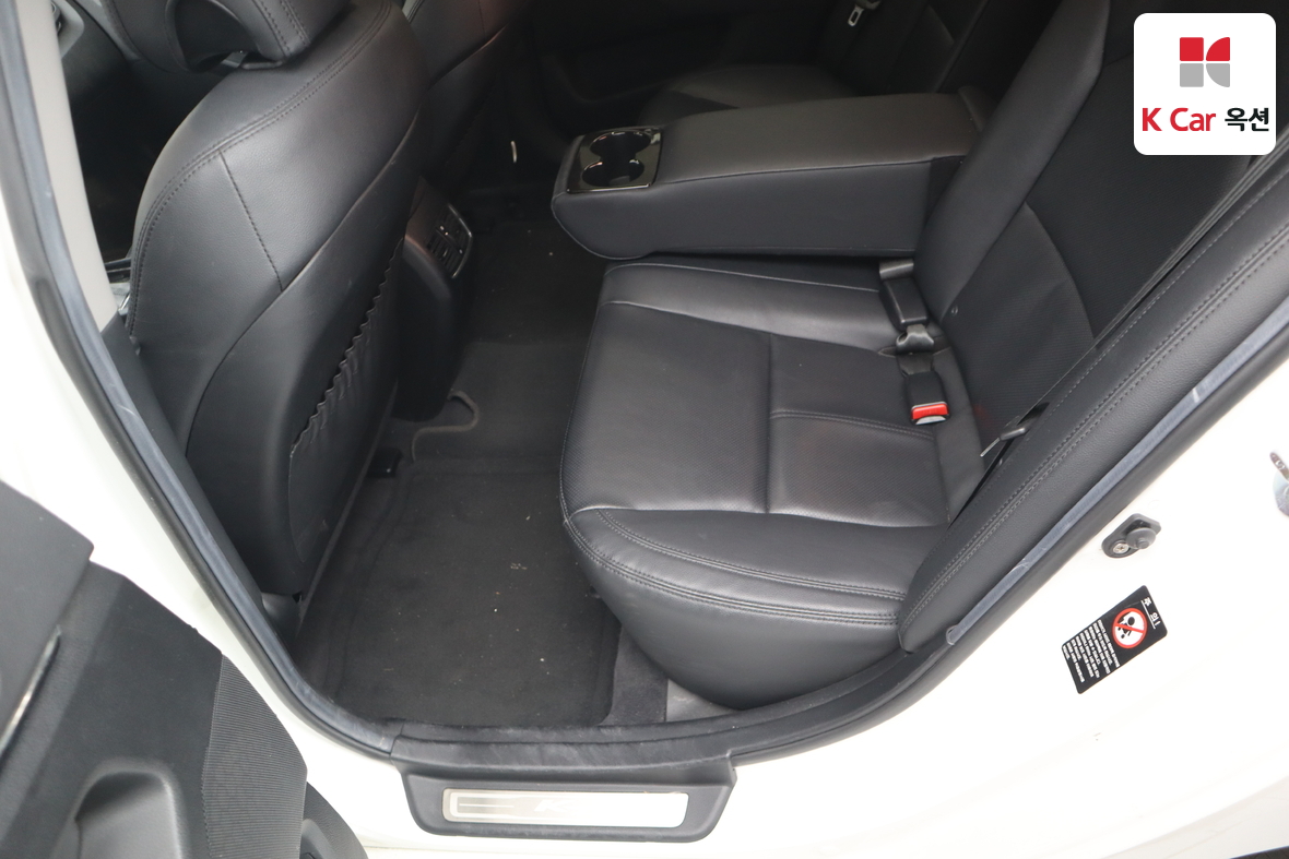 Kia K7 2011 - Image 22