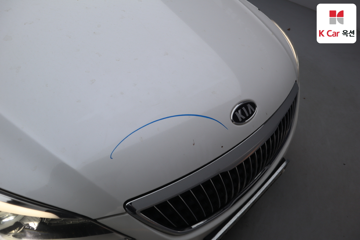 Kia K7 2011 - Image 40