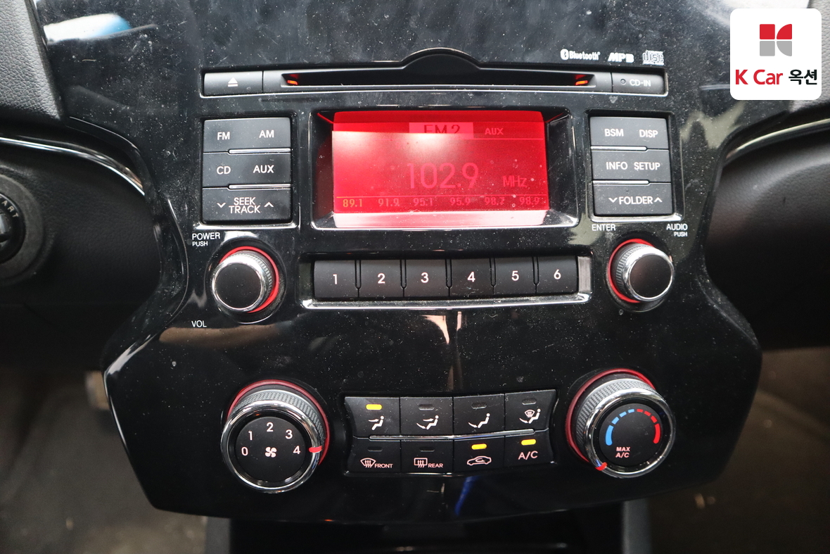 Kia K7 2011 - Image 14