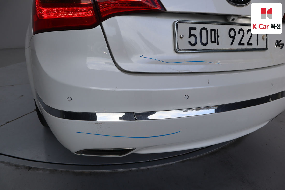 Kia K7 2011 - Image 45