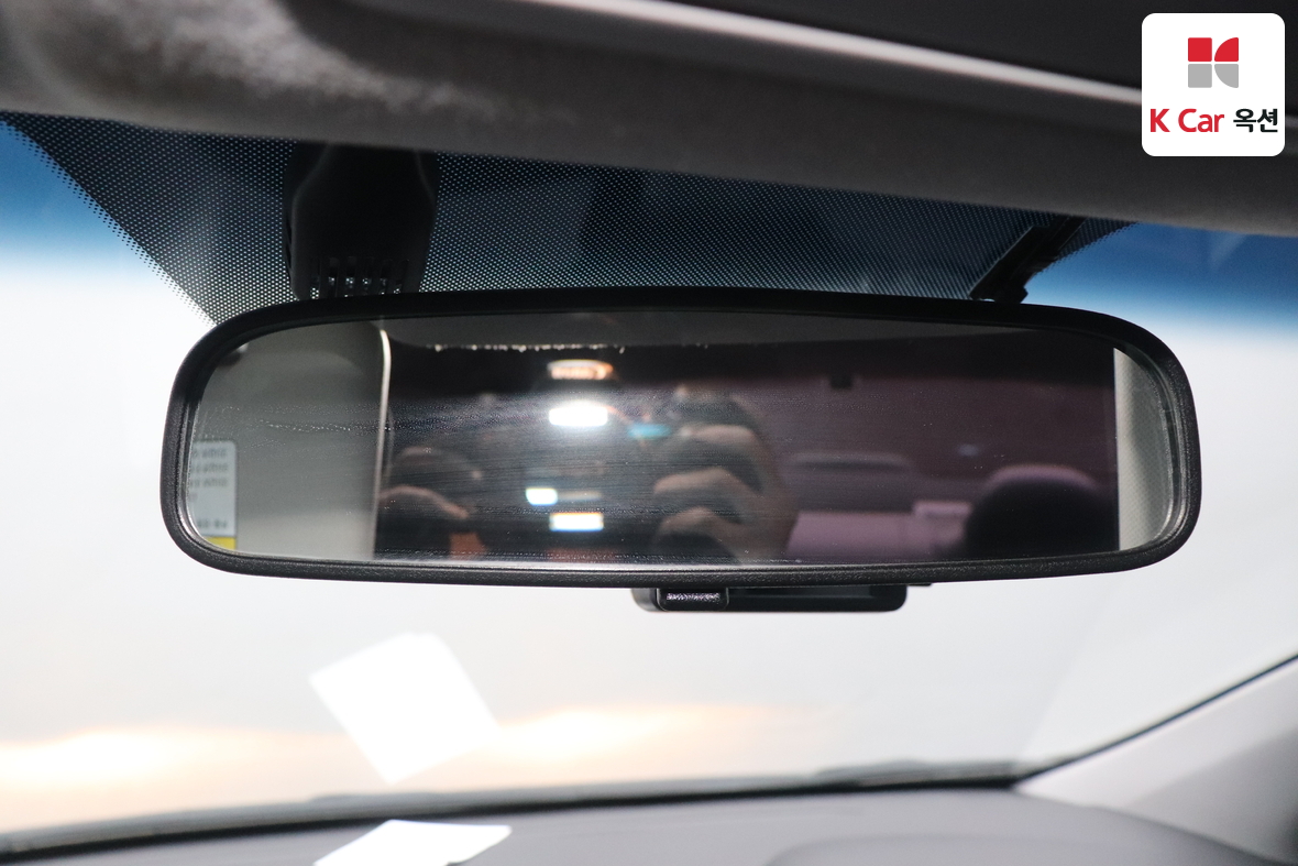 Hyundai Elantra 2015 - Image 12