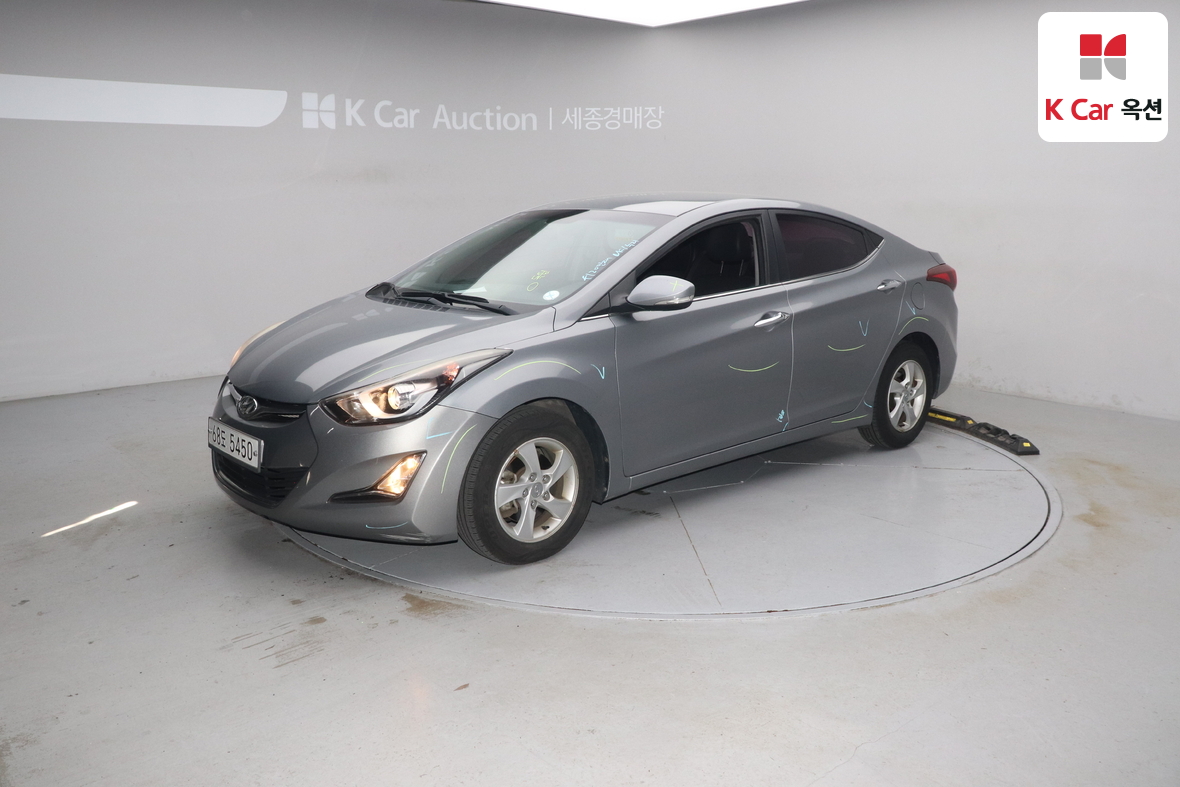 Hyundai Elantra 2015 - Image 1