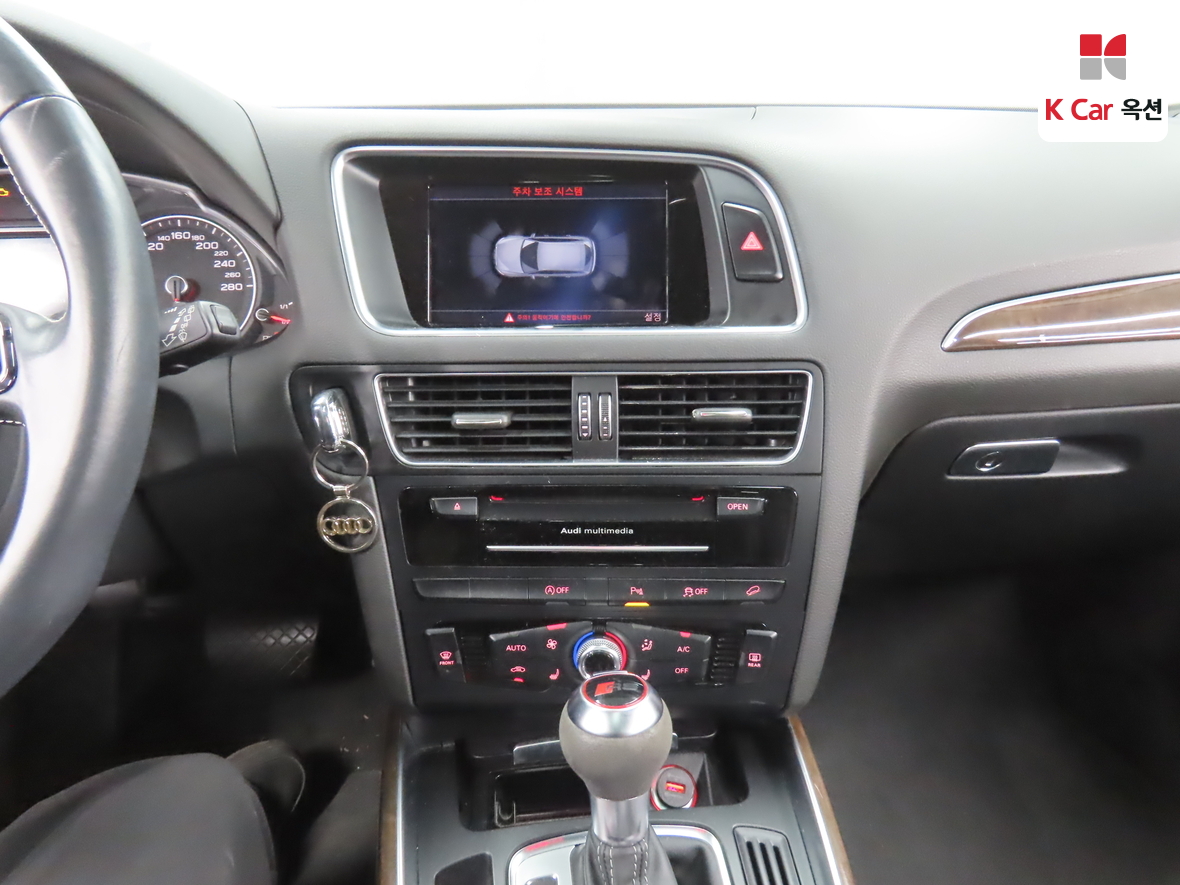 아우디 Q5 - 6