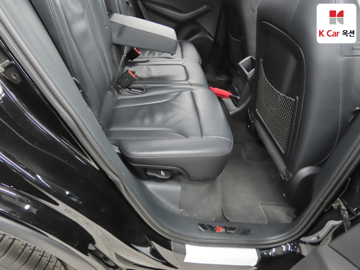 아우디 Q5 - 30