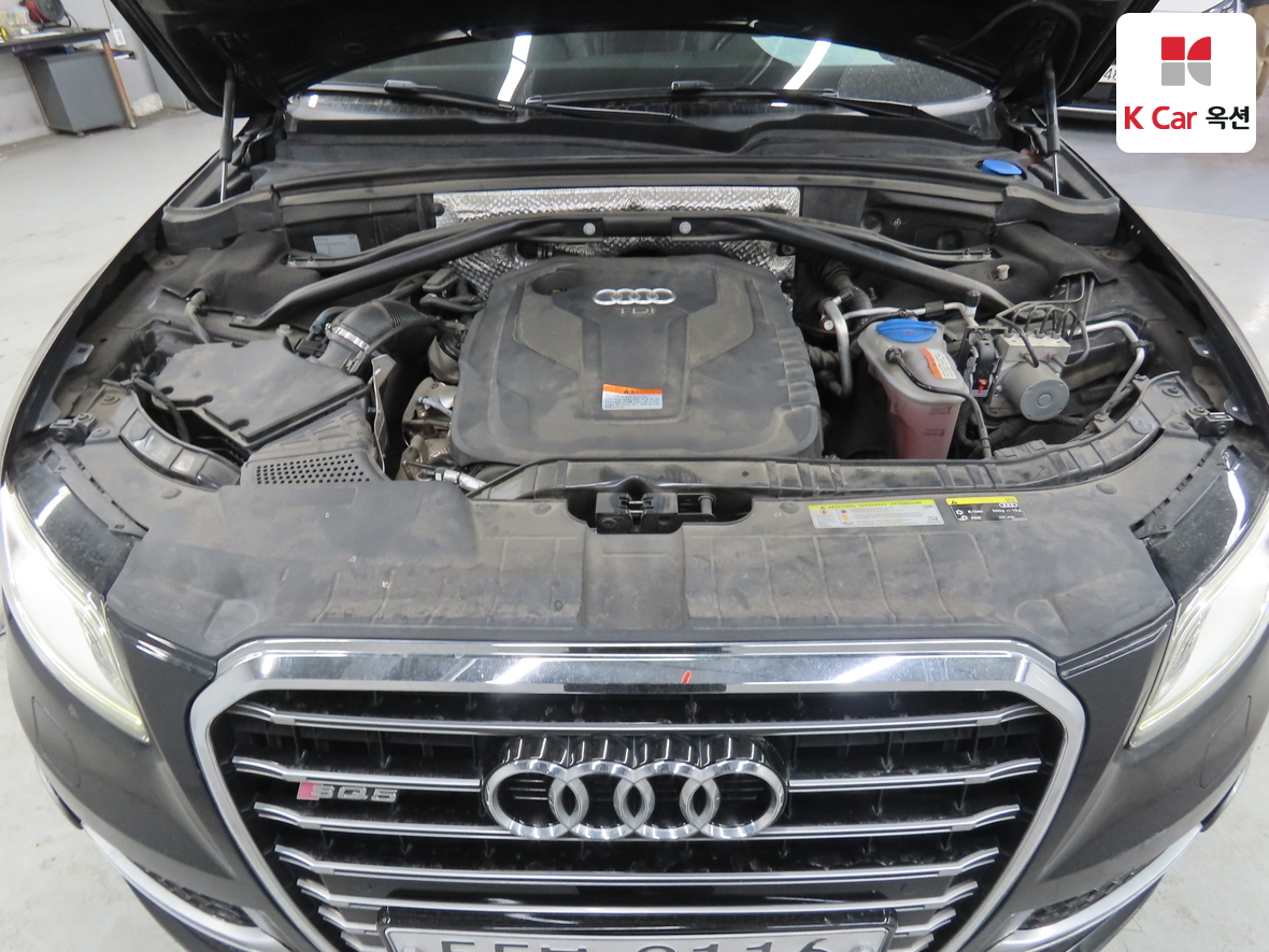 아우디 Q5 - 35