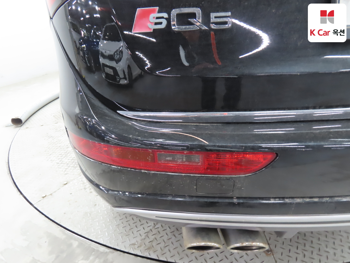 아우디 Q5 - 40