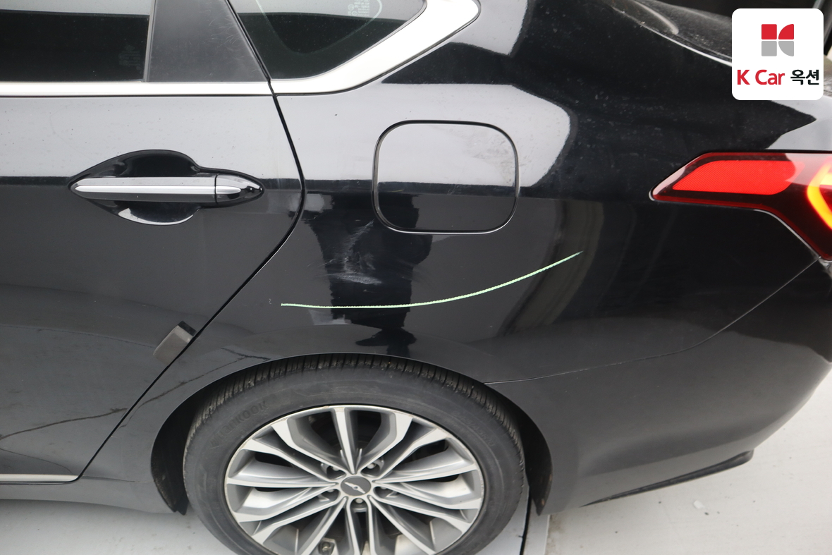 Hyundai Genesis 2016 - Image 44