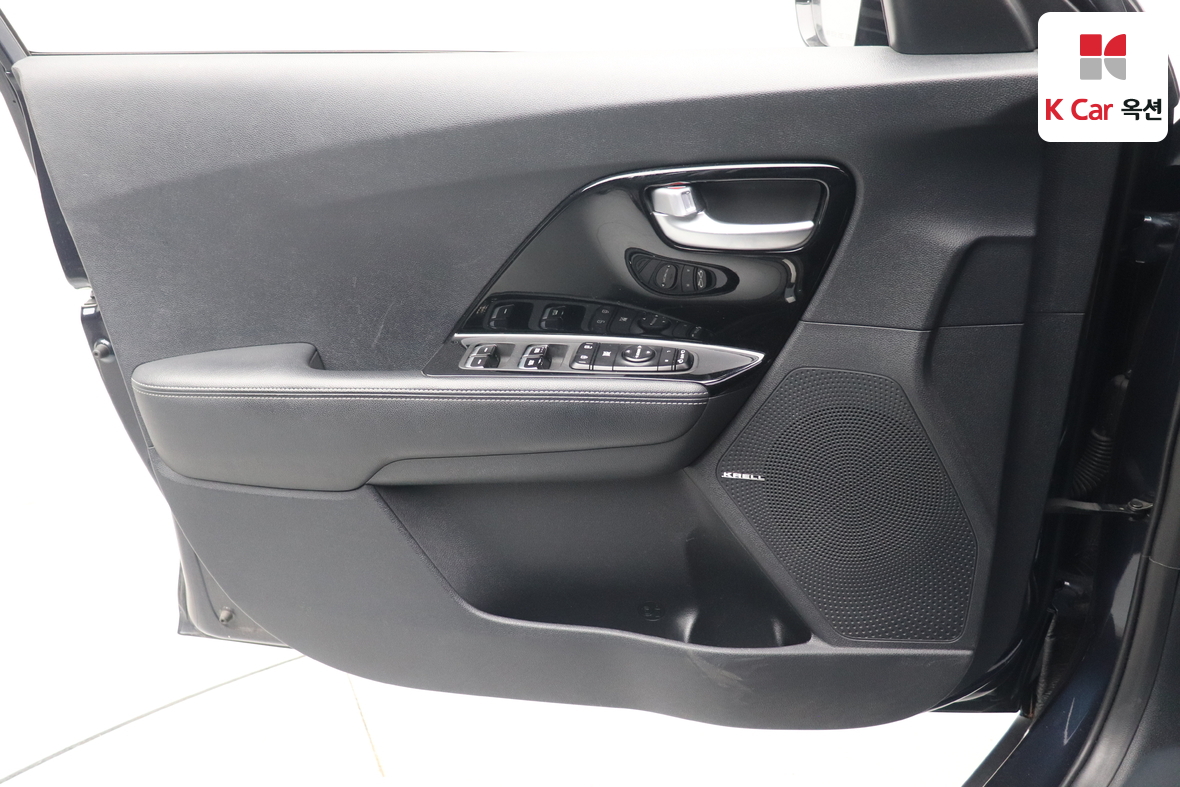 كيا نيرو 2017 - صورة 8