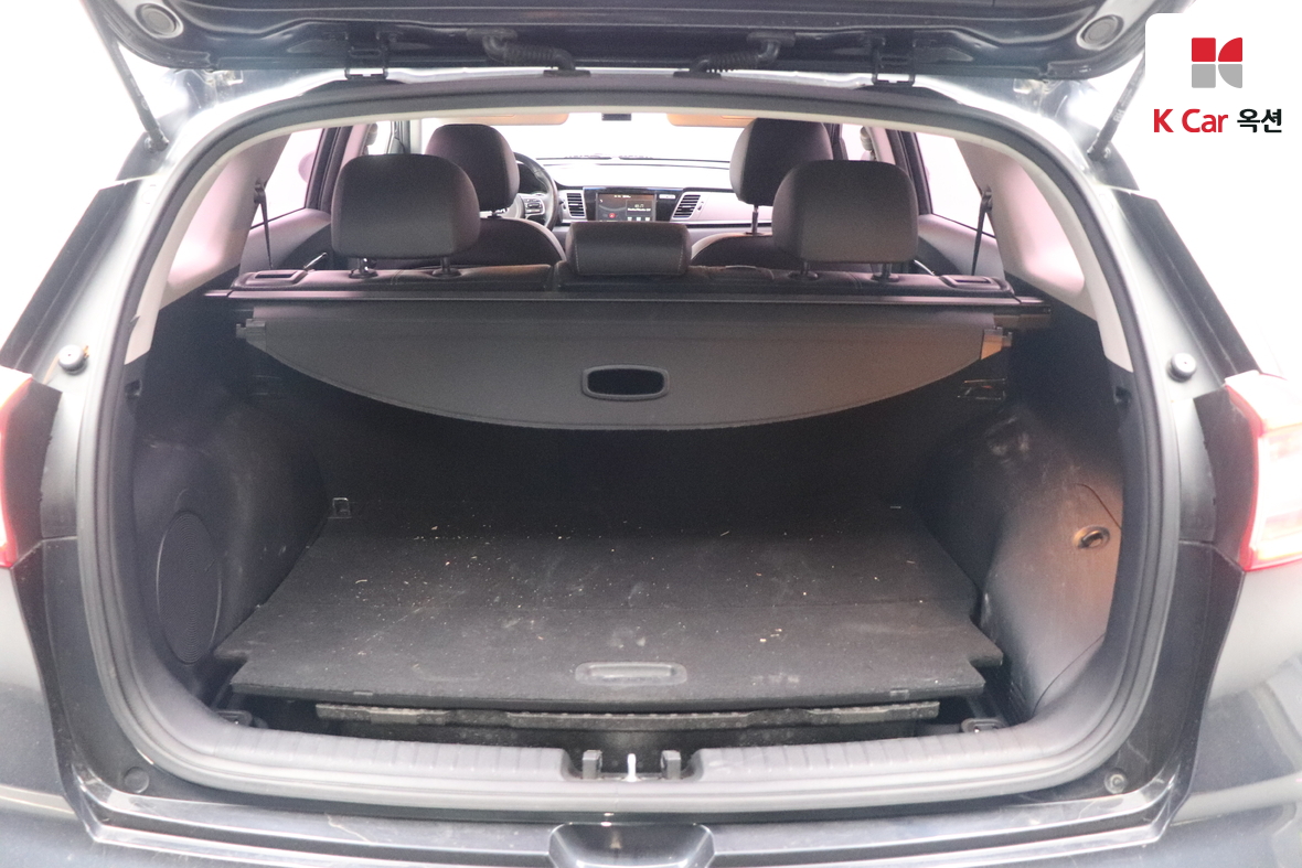 كيا نيرو 2017 - صورة 24