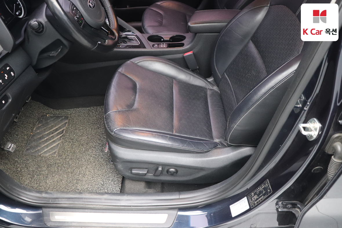 كيا نيرو 2017 - صورة 19