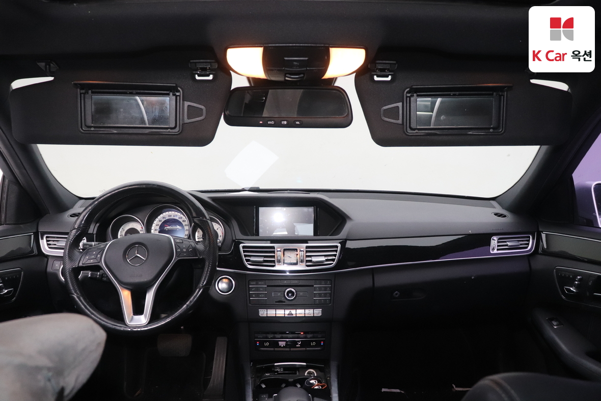 Mercedes-Benz E-Class - 3