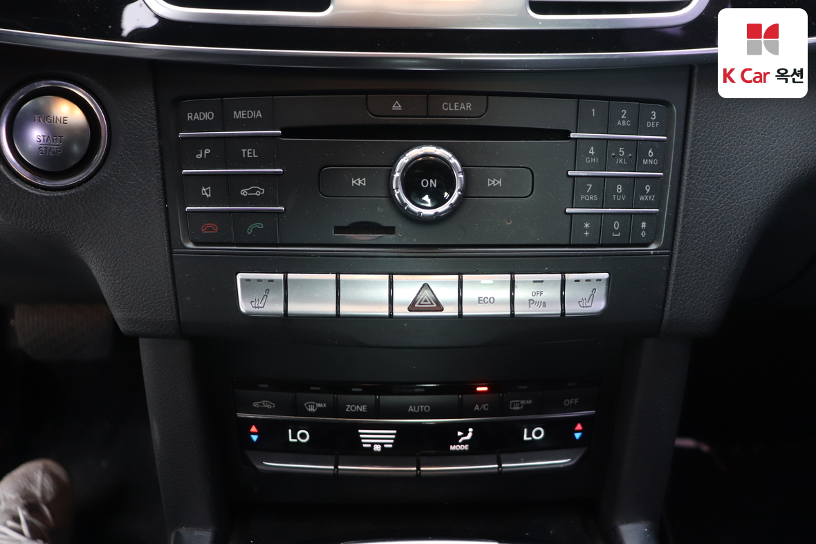 Mercedes-Benz E-Class - 15
