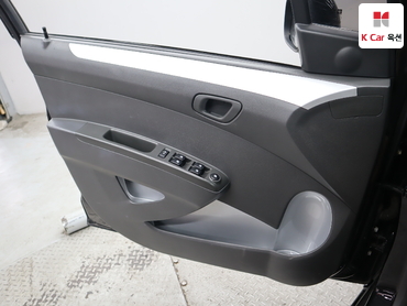 2015 - chevrolet spark