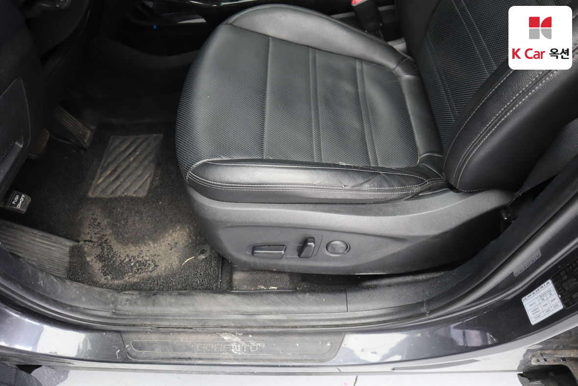 كيا سورينتو 2016 - صورة 20