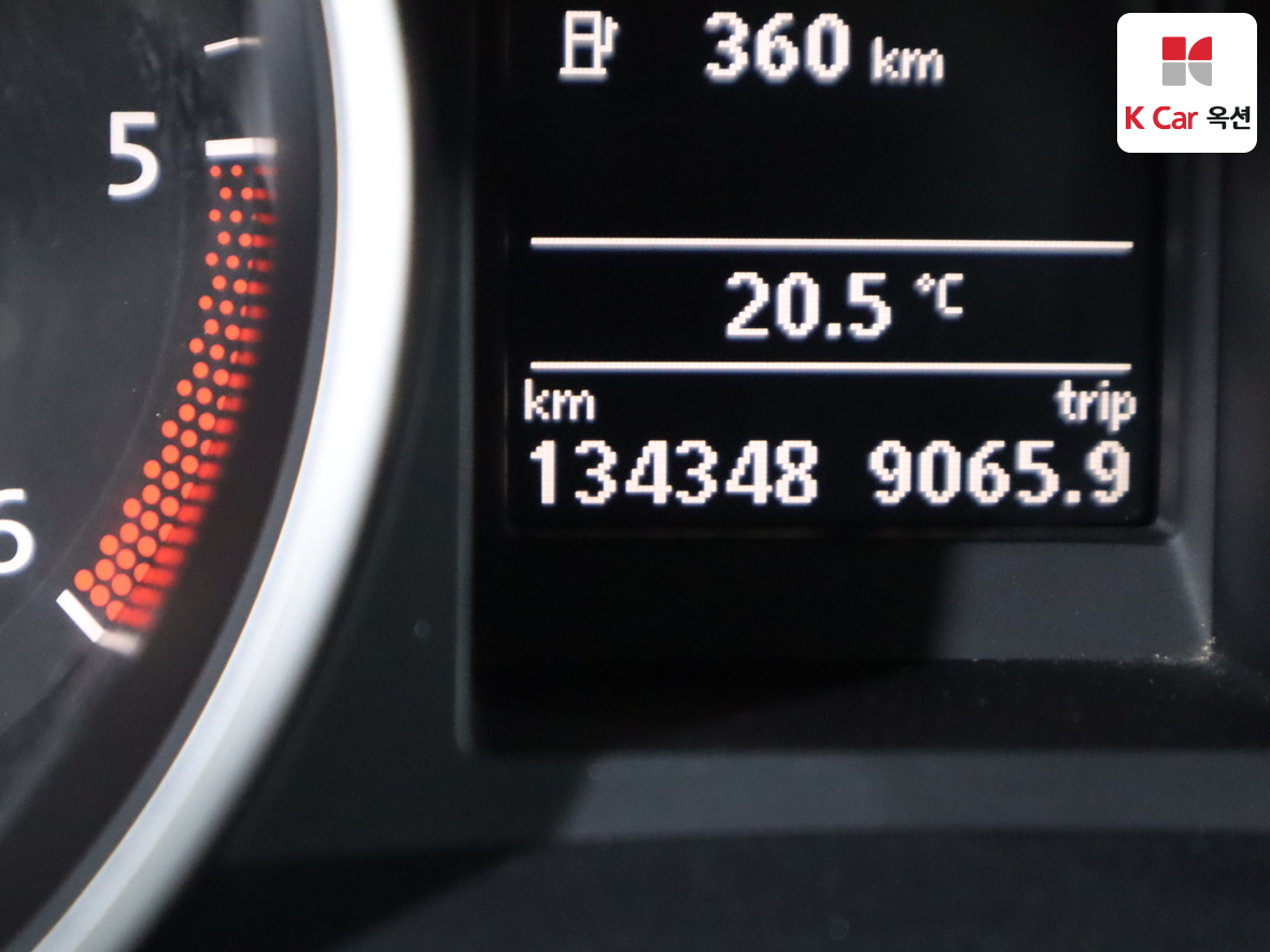 Volkswagen Golf - 4
