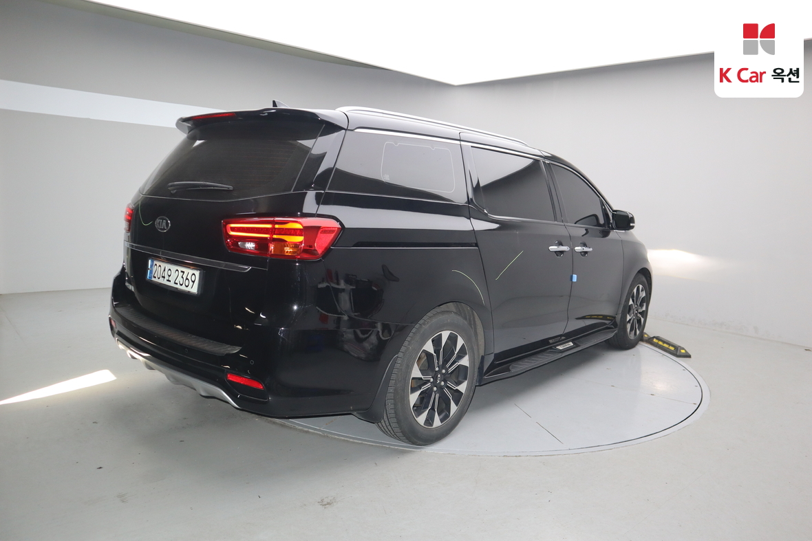 Kia New Carnival 2019 - Image 2