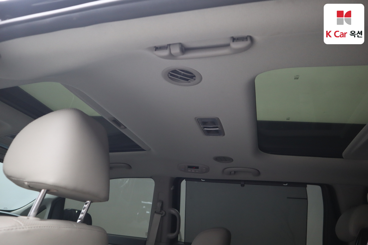 Kia New Carnival 2019 - Image 27