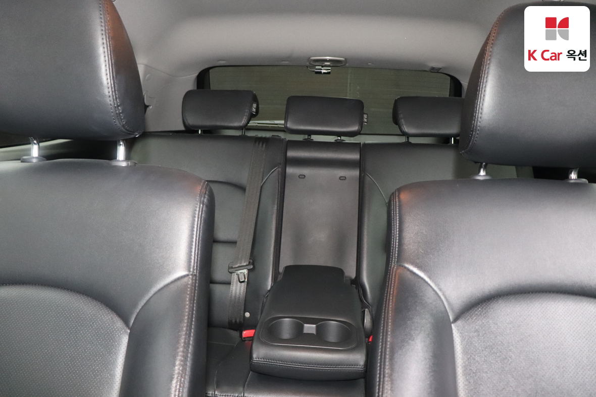 KG Mobility Korando 2014 - Image 19