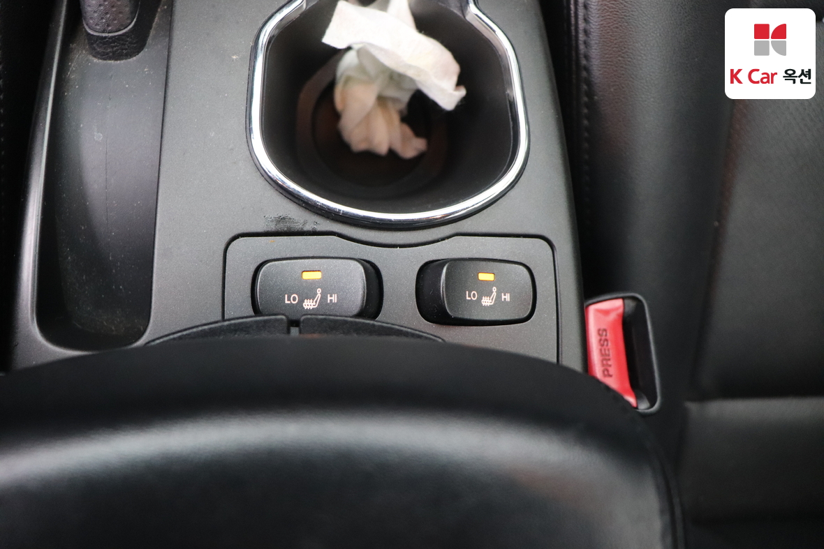 KG Mobility Korando 2014 - Image 17