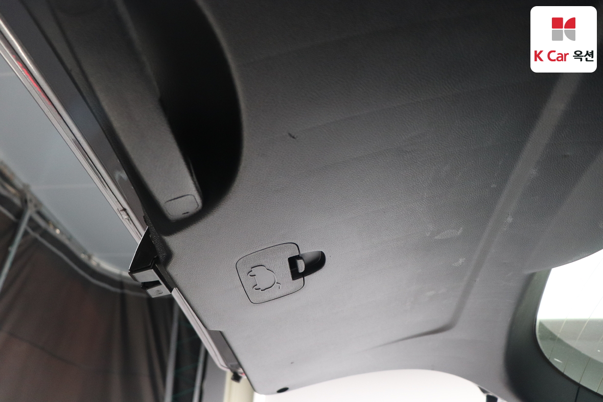 KG Mobility Korando 2014 - Image 26