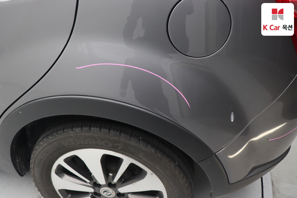 KG Mobility Korando 2014 - Image 38