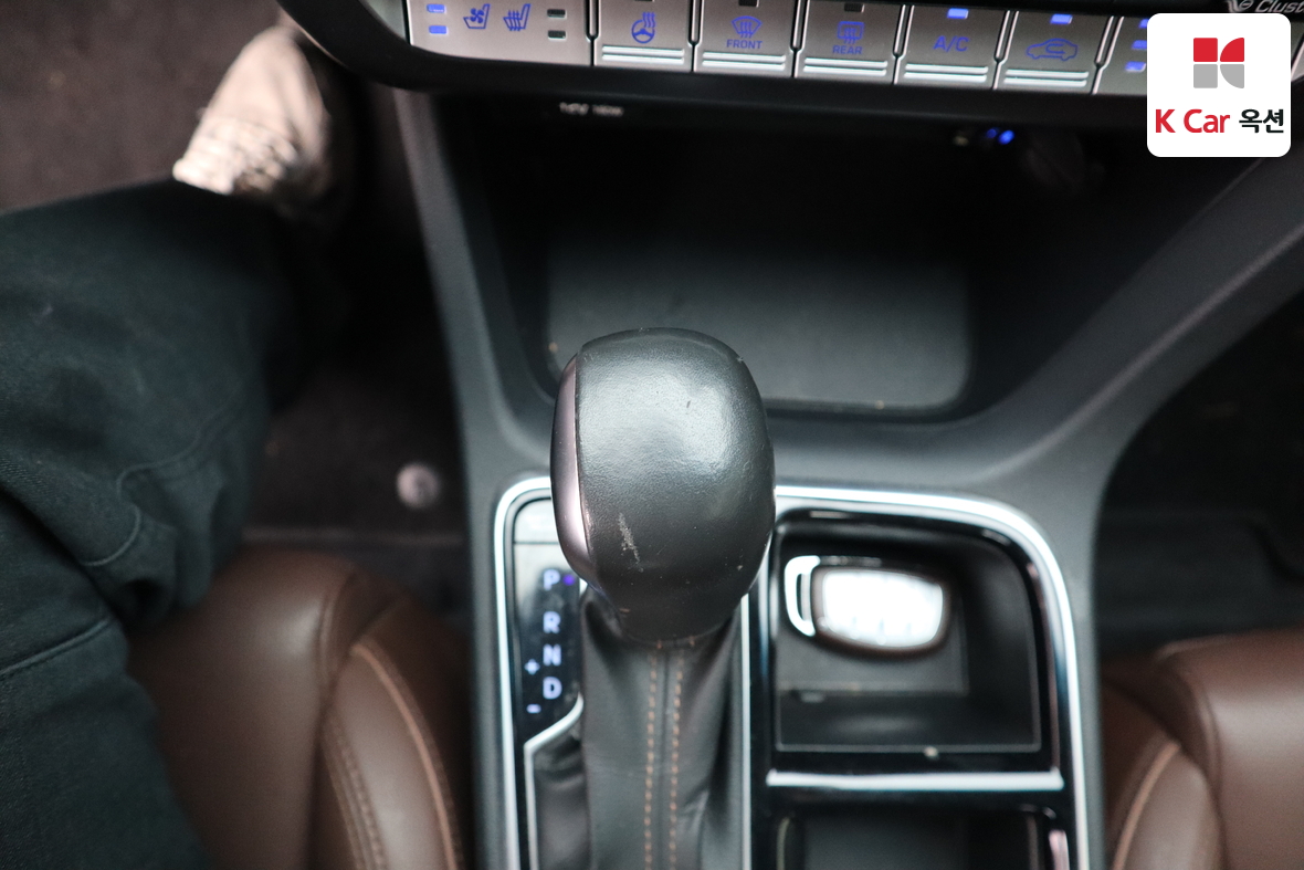 Hyundai Sonata - 15