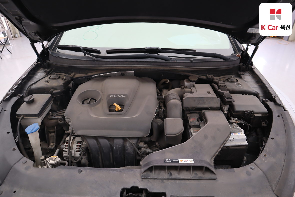 Hyundai Sonata - 30