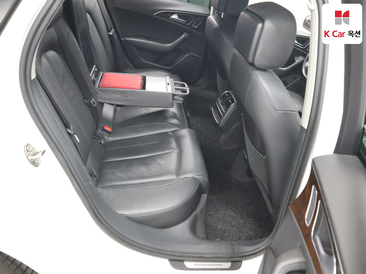 Audi A6 - 30