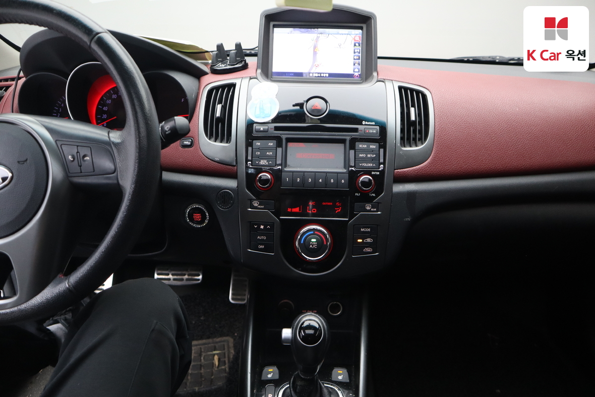 Kia Forte 2012 - Image 6