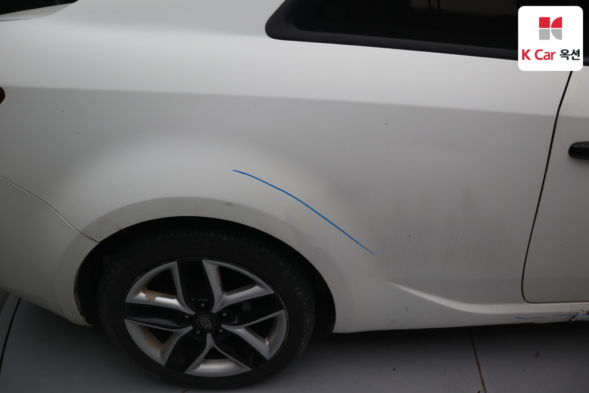 Kia Forte 2012 - Image 32