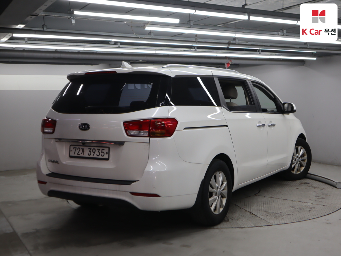 Kia New Carnival 2017 - Image 2