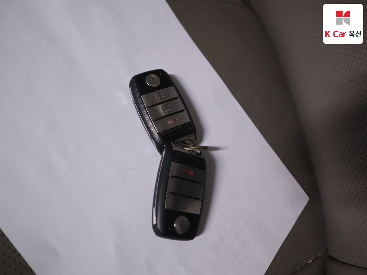 Kia New Carnival 2017 - Image 18