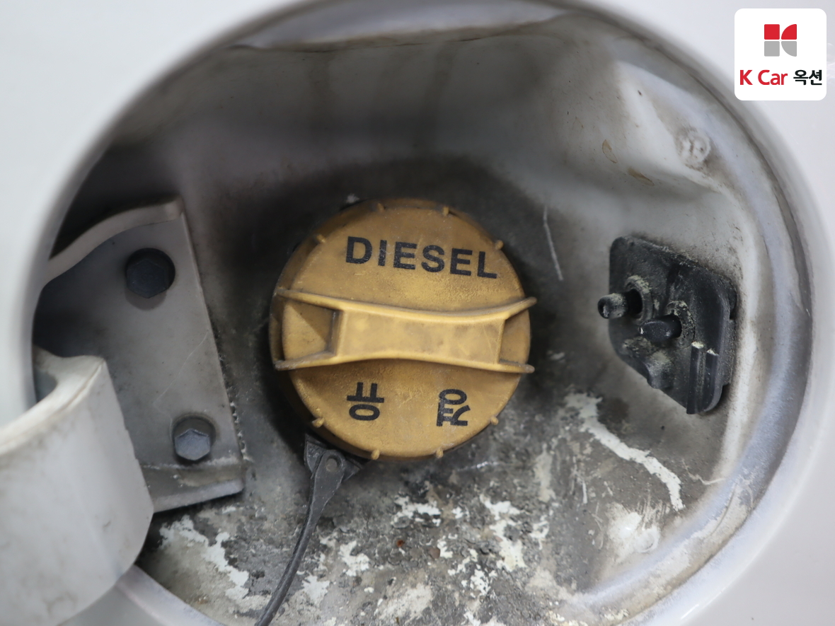 Kia New Carnival 2017 - Image 25