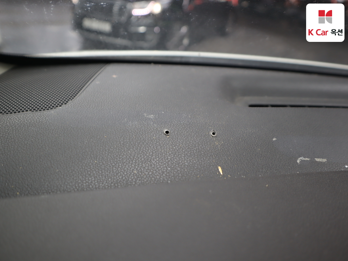 Kia New Carnival 2017 - Image 31