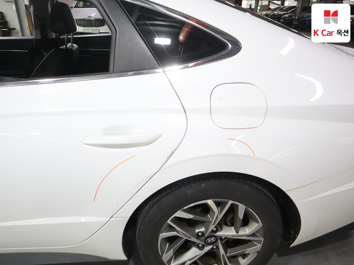 Hyundai Sonata 2023 - Image 35